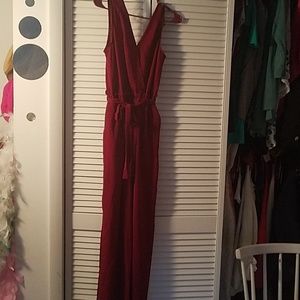Brand new with tags-Maroon jumpsuit with pockets
